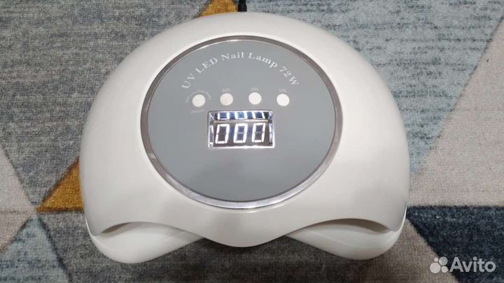 Лампа для ногтей