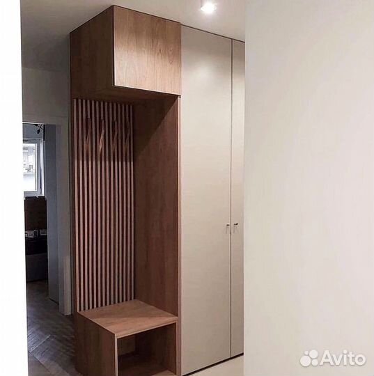 Шкаф в прихожую на заказ.Доставка и сборка