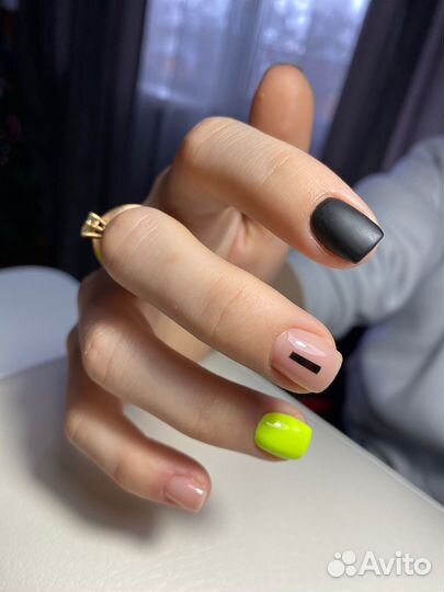 Маникюр на дому