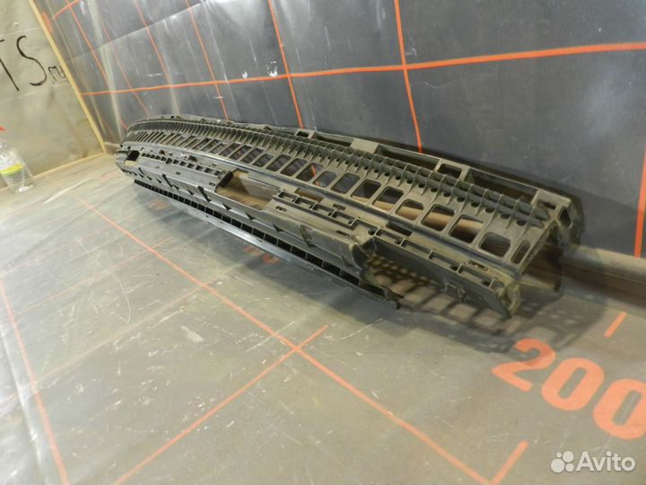 Кронштейн бампера - Audi A6 C7 (2011-18г.в.)