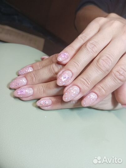 Наращивание ногтей на дому