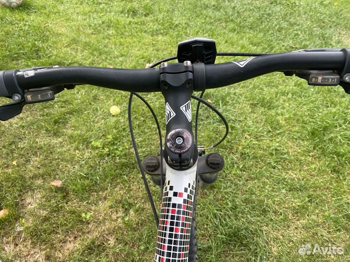 Велосипед GT avalanche 3.0