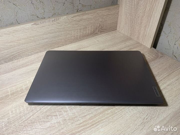 Ноутбук Lenovo i5-11/mx350 FHD