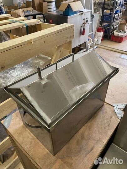 Мангалы, коптильни