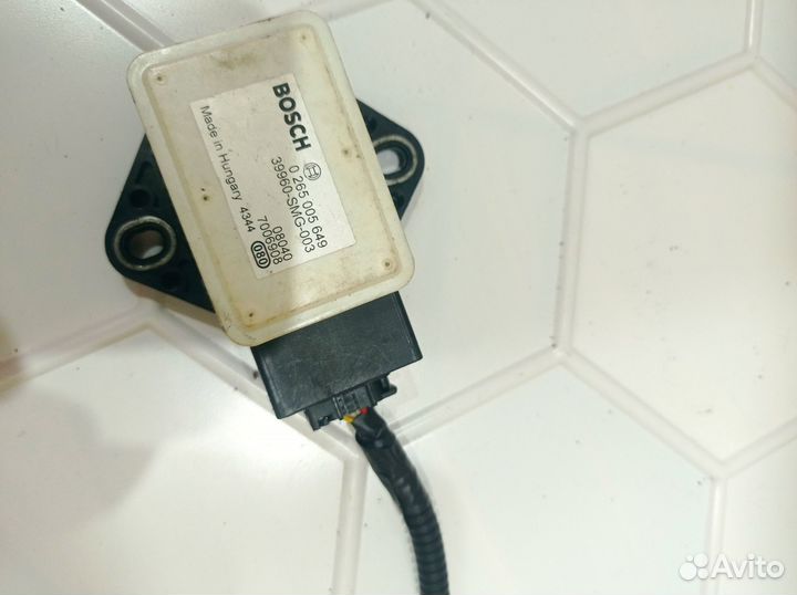 Honda Civic 5D Датчик ускорения