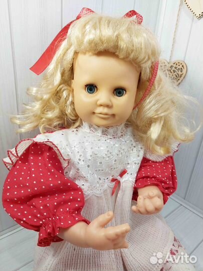 Кукла Ксюша интерактивная