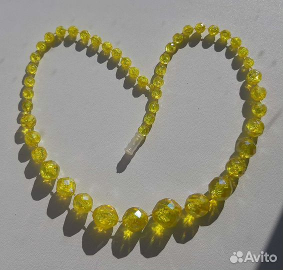 Бусы пластик винтаж