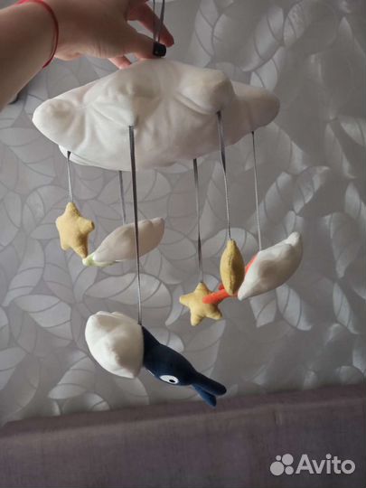 Мобиль на детскую кроватку