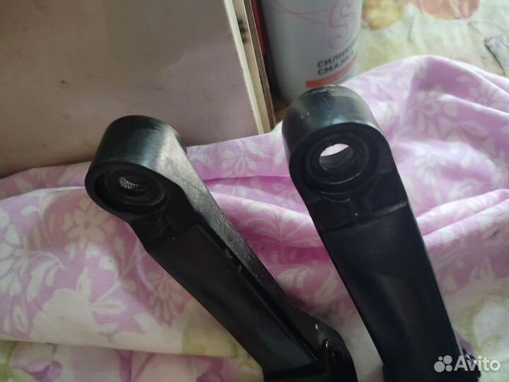 Поводок стеклоочистителя toyota corolla spacio