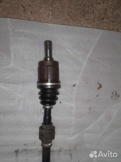 Привод правый Honda civic 4d, 5d R18A