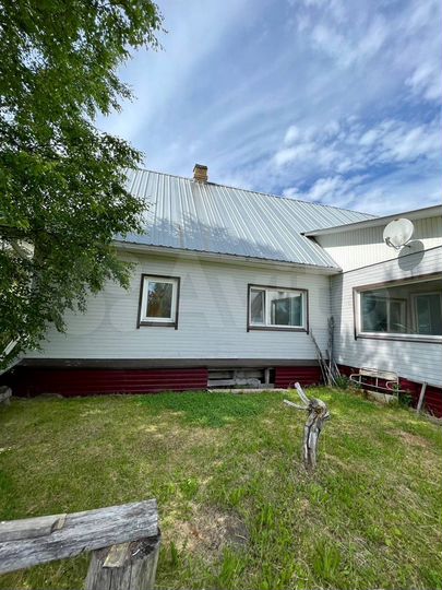 Дом 175,8 м² на участке 48 сот.