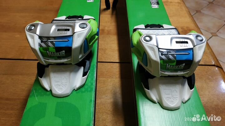 Горные лыжи фристайл