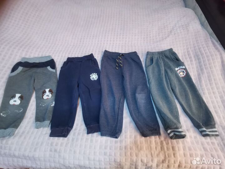 Продам пакет детских вещей на мальчика 3-4 года