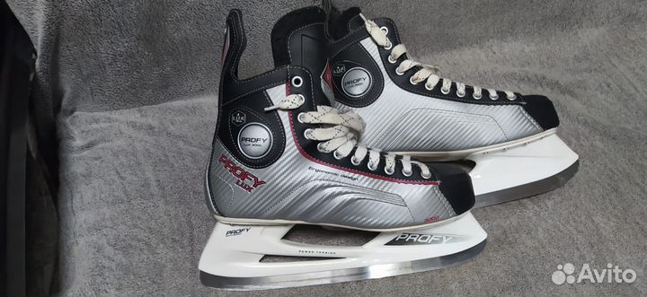 Коньки хоккейные 45 размер