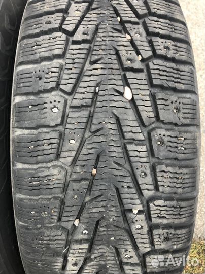 Nokian Tyres Hakkapeliitta 7 SUV 235/60 R18 107T