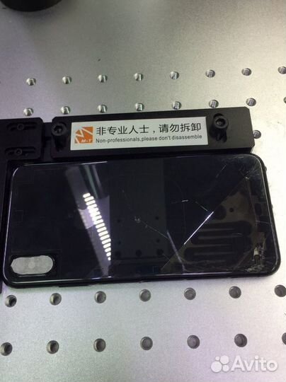 Замена стекла задней крышки iPhone 8, X, 11, 12,13