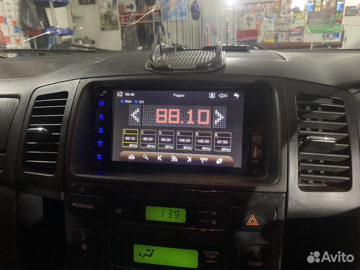 Магнитола Toyota 100x200 штатное место