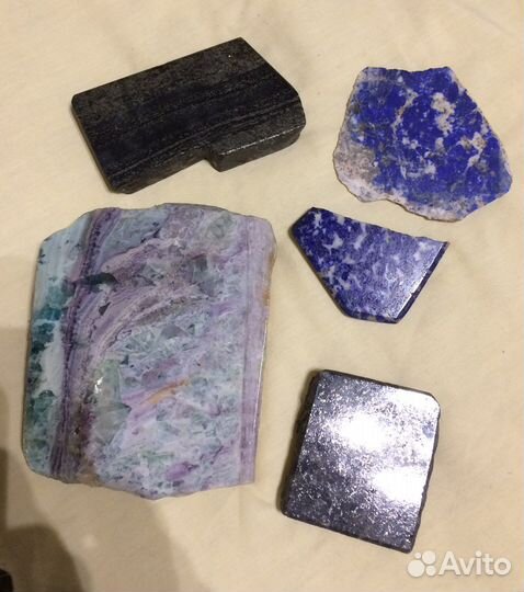 Натуральные камни и минералы