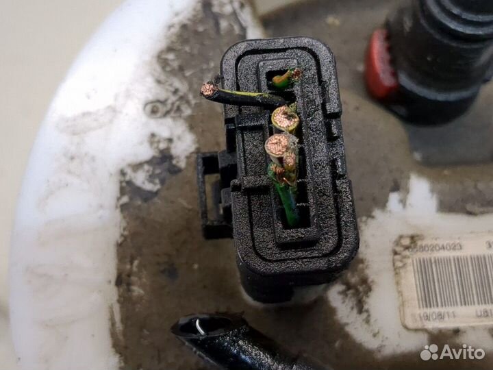 Насос топливный электрический Volvo XC60, 2011