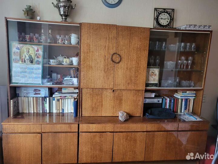 Стенка в гостиную