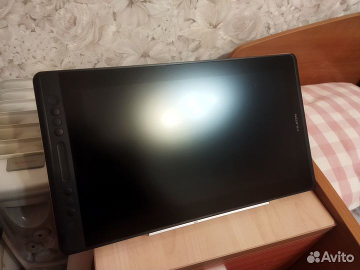 Графический планшет с экраном Huion Kamvas Pro 16