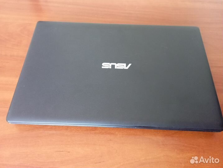 Ноутбук asus x551m