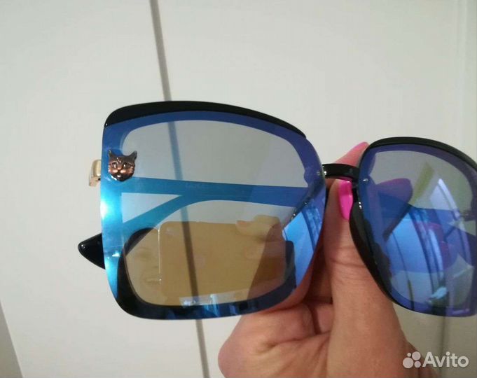 Новые очки кошки