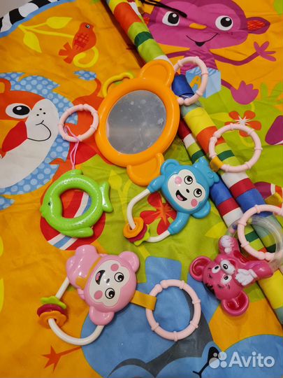 Развивающий коврик