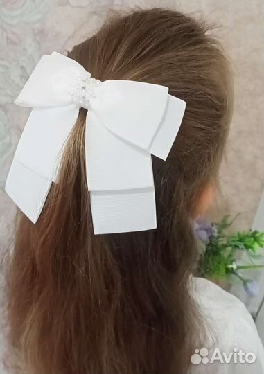 Школьные банты и заколки ручной работы