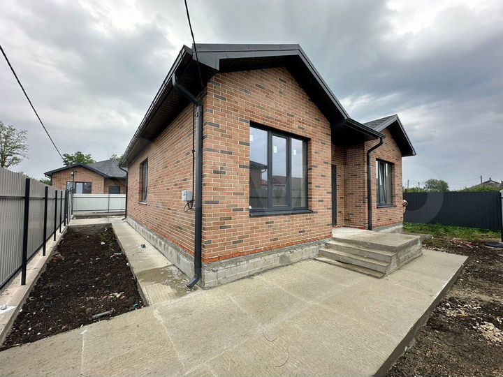 Дом 110 м² на участке 4 сот.