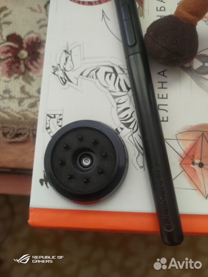 Графический планшет с экраном gaomon PD 2200