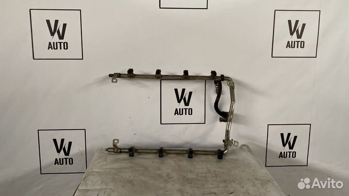 Топливная рампа с форсунками Porsche Cayenne 955