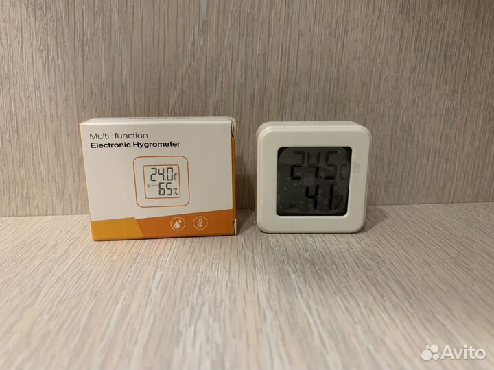 Датчик температуры и влажности