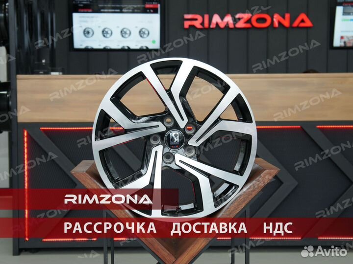 Литые диски R17 на Golf. Арт841