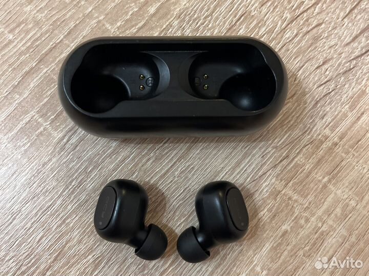 Беспроводные наушники QCY T1