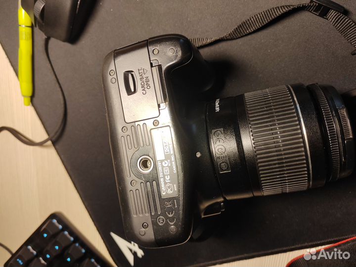 Зеркальный фотоаппарат canon 1100d Kit 18-55