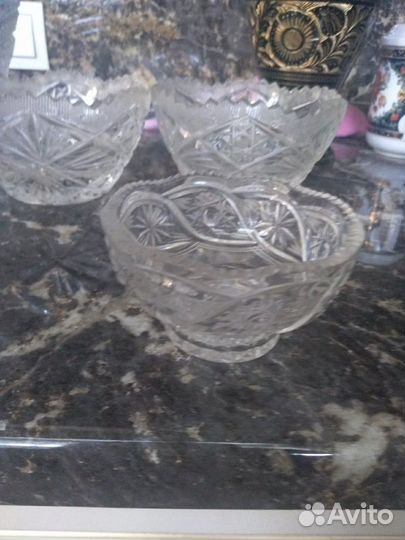 Хрустальная ваза