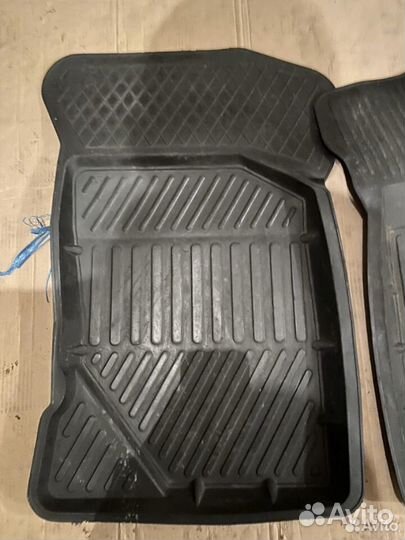 Автомобильные коврики Гранта Калина