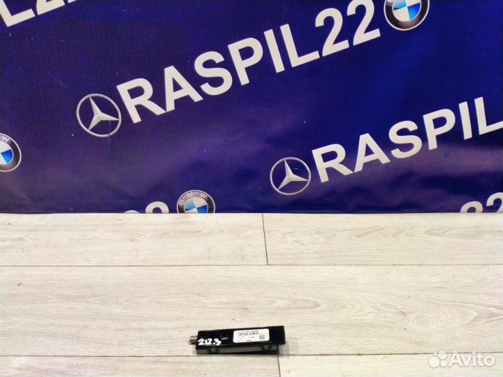 Усилитель антенны Mercedes-Benz 212.047 E 250 Cgi