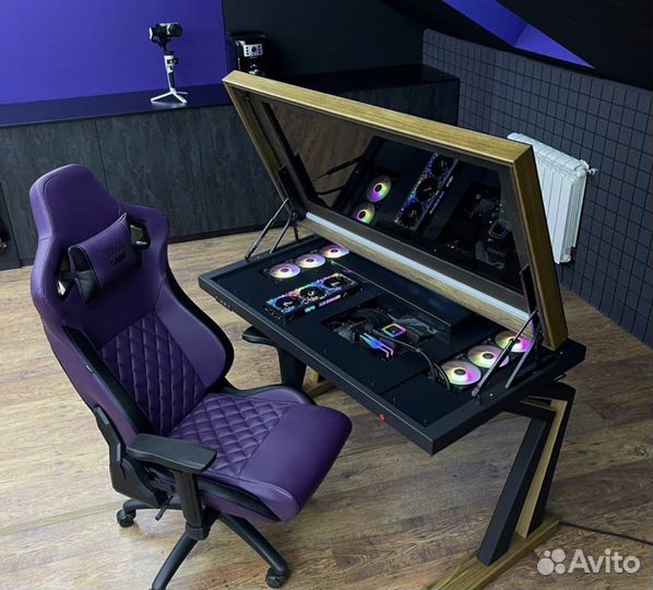 Компьютерный стол новый