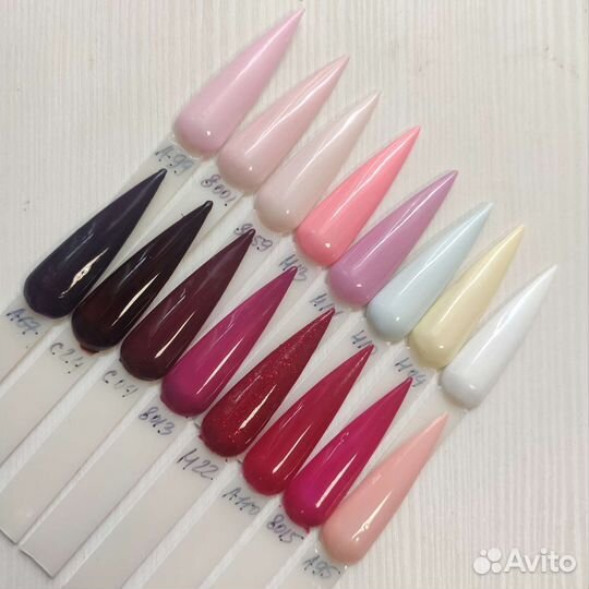 Гель-лак для ногтей, сушится в лампе. новый