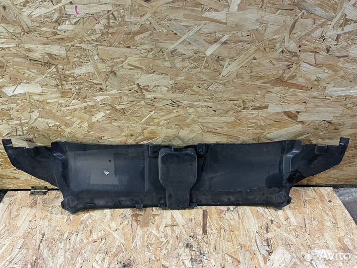 Замковая панель Ауди A6 C7