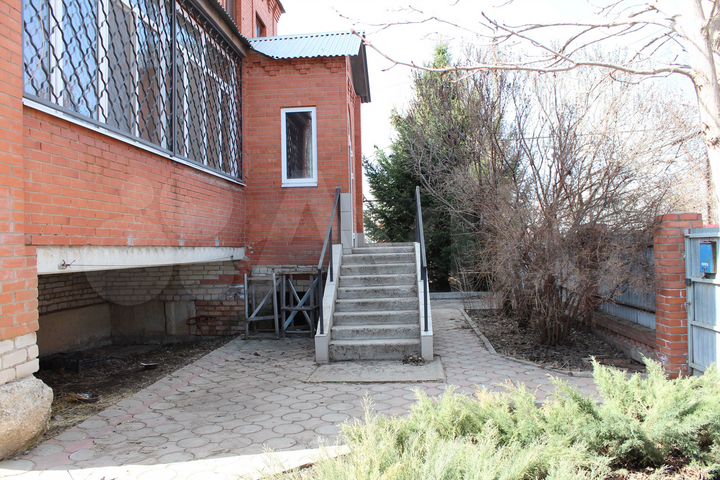 Коттедж 387,5 м² на участке 19,5 сот.