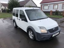 Ford Tourneo Connect 1.8 MT, 2010, 50 000 км, с пробегом, цена 680 000 руб.