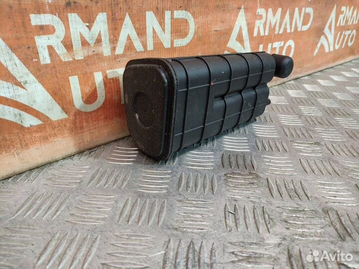 Адсорбер топливных паров Renault Duster 1 2015-Нв