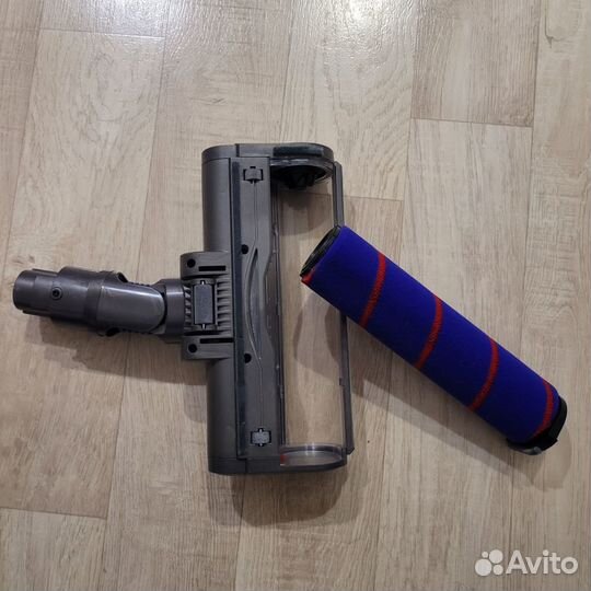 Турбощетка dyson v7