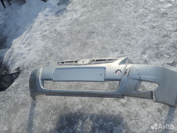 Передний бампер priora 2