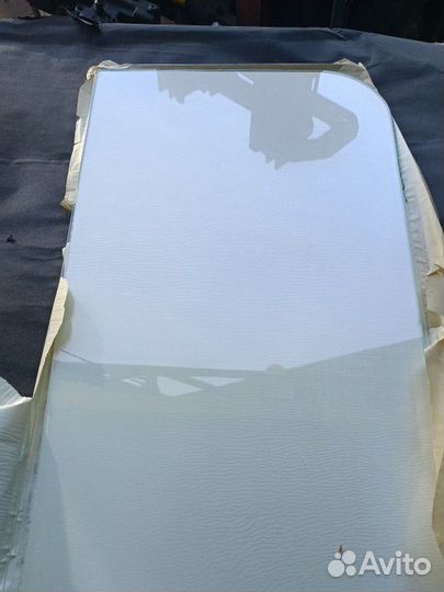 Стекло ек-270.14.00.001