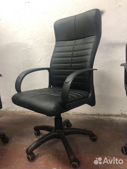 Кресло офисное Гектор напрямую с фабрики
