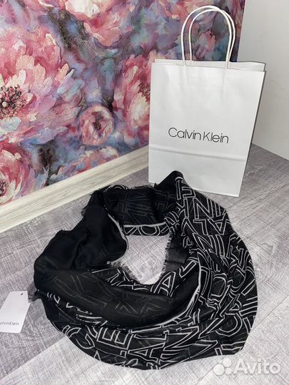 Шарф Calvin Klein новый палантин